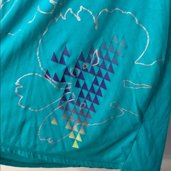 Turquoise tank top - Picture 4 of 5